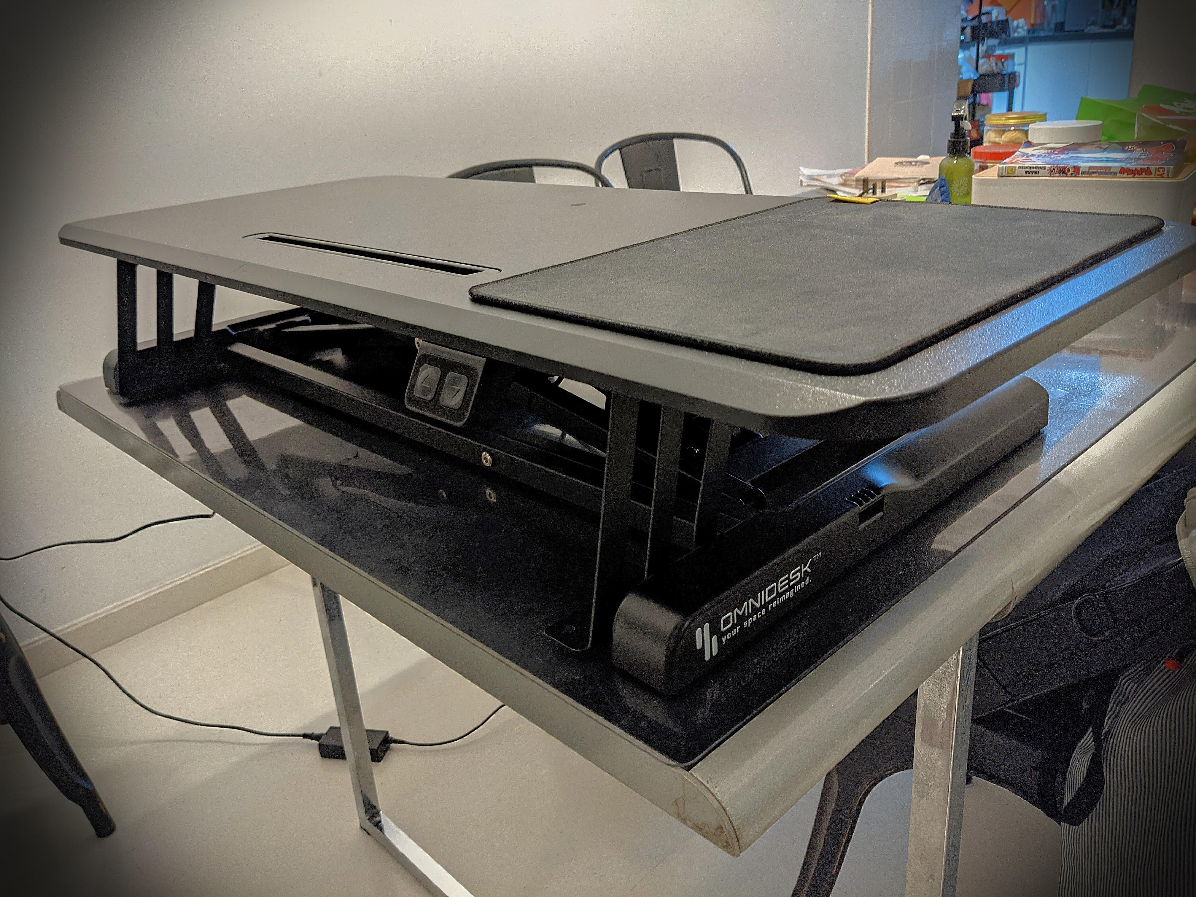 Omnidesk on sale switch pro