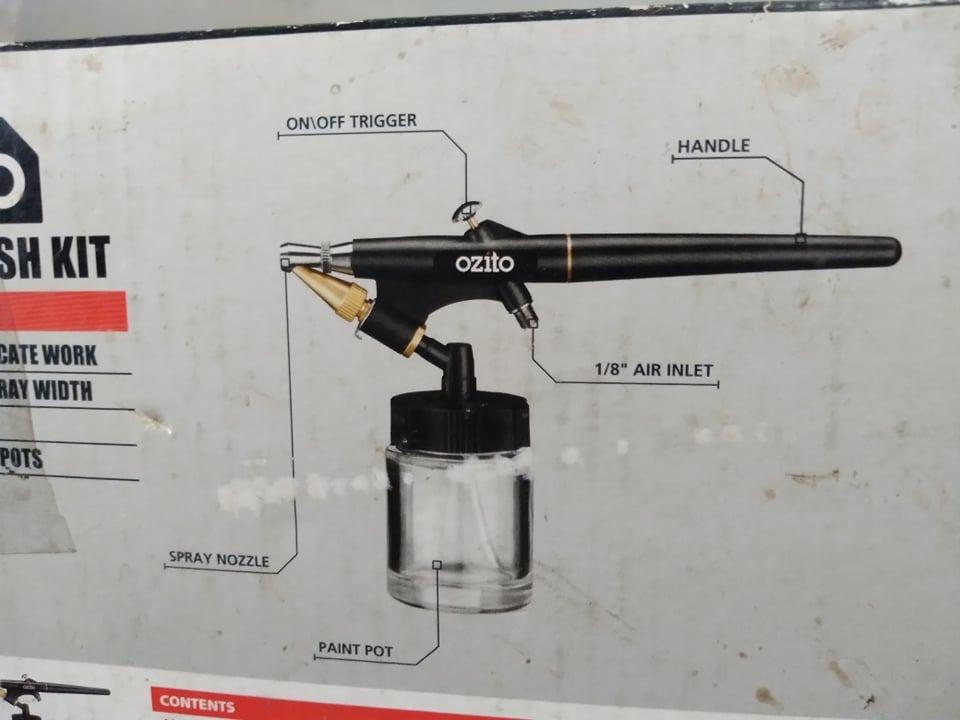 Ozito Air Brush Kit, Hobbies & Toys, Stationary & Craft, Craft Supplies