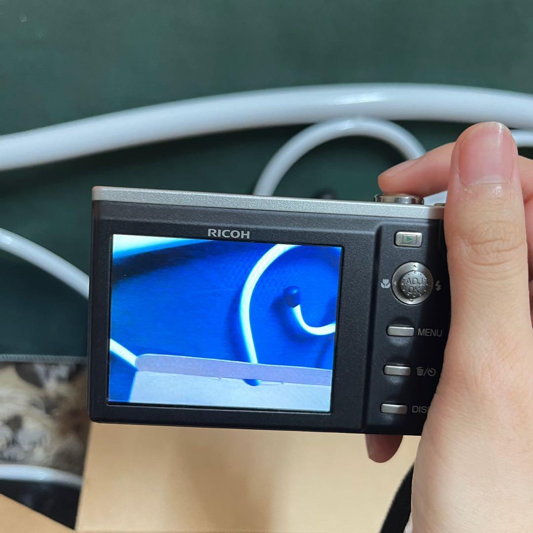 Ricoh R8 Digital Camera, Photography, Cameras on Carousell