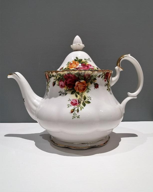 Royal Albert Old Country Roses 3Piece Tea Set, Furniture & Home Living