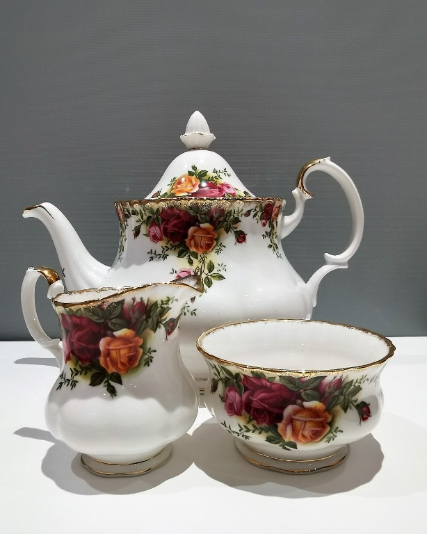 Royal Albert Old Country Roses 3Piece Tea Set, Furniture & Home Living