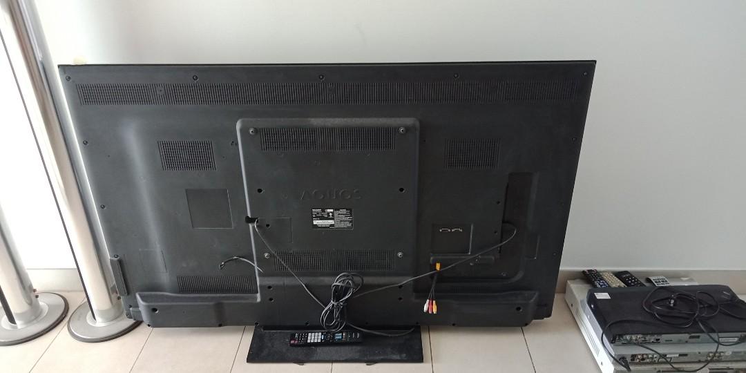 Sharp Aquos 55'inch tV, TV & Home Appliances, TV & Entertainment, TV on