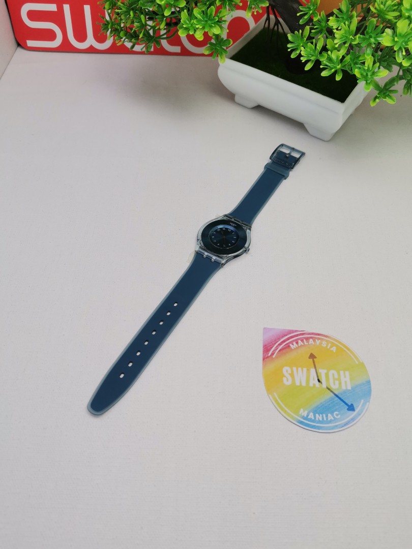 Swatch Skin Dive in SFS103 Luxury Watches on Carousell