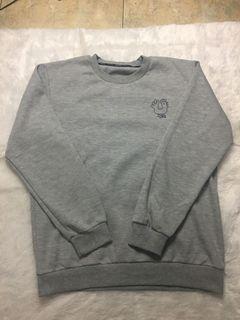 Sweater abu murah