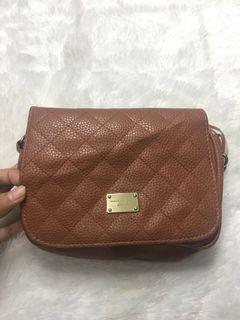 Tas selempang murah