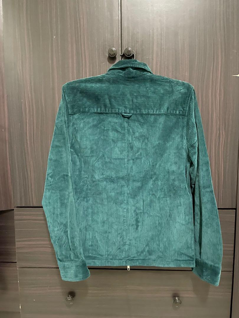 Topman Jacket (Category: Tshirts & Polo Shirts) located in Singapore. Submitted by the.outerspace (Listing ID 1104585486, Image 2). Description: Topman Jacket.