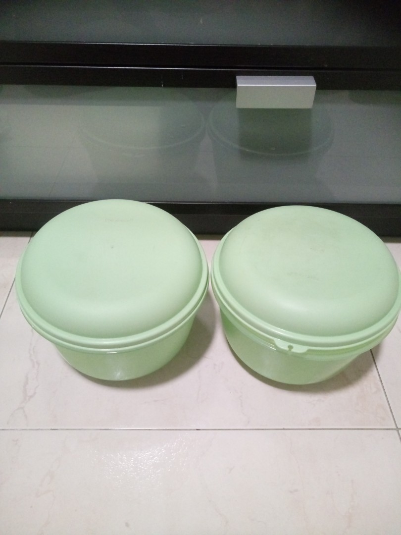 Tupperware 2 liters containers, TV & Home Appliances, Kitchen ...