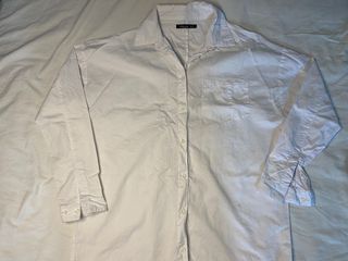 (Category: ) located in . Submitted by new.fypreloved_ (Listing ID 1104576702, Image 1). Description: .