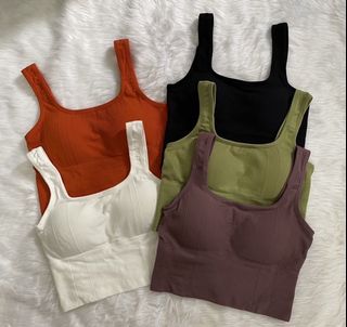 (Category: ) located in . Submitted by miakoph (Listing ID 1104531930, Image 1). Description: .