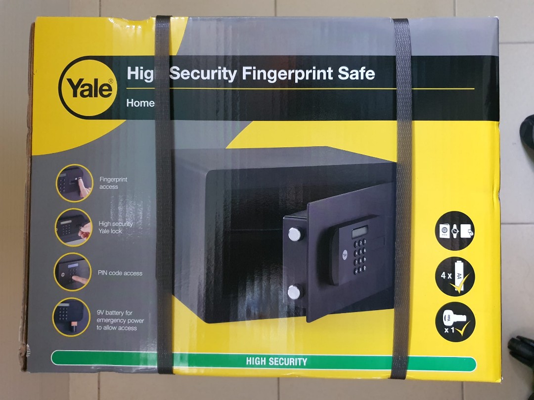 Yale safe box, Furniture & Home Living, Security & Locks, Other