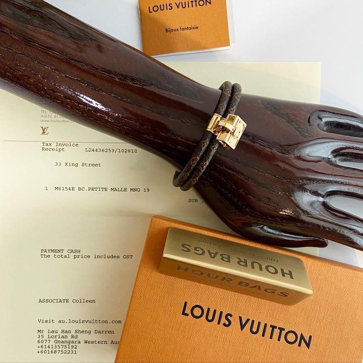 Louis Vuitton Petite Malle Charm Bracelet Monogram Canvas. Size 19