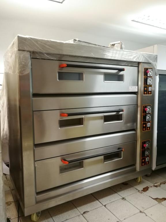 ▪️ INDUSTRIAL OVEN 3 DECK 9 TRAYS CAPACITY (Category: Industrial Equipment) located in Manila. Submitted by cosmicmachineries (Listing ID 1108360075, Image 3). Description: ▪️ INDUSTRIAL OVEN 3 DECK 9 TRAYS CAPACITY Invest your money today for your future ✨ For assistance, send us message today! 📩 Globe/Viber: 09164558613 Smart/Viber: 09984703904 Email: mywfec5@gmail.com Please look for Desiree Zafra You may come and visit us here: MYW Food Equi