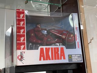 （分類：）位於 。 由 brownien 提交（商品編號 1108317552，圖片 1）。簡介： 。