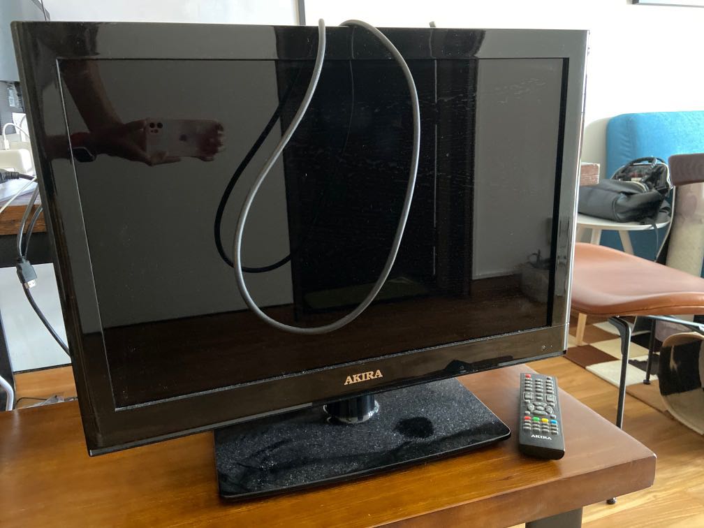 Akira TV, TV & Home Appliances, TV & Entertainment, TV on Carousell
