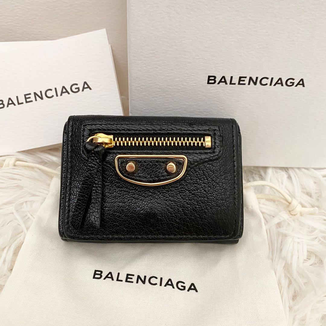 Balenciaga Neo Classic Compact Wallet City Card Holder, Women's Fashion,  Bags & Wallets, Purses & Pouches on Carousell