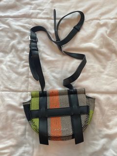 （分類：）位於 。 由 thriftwithmiii 提交（商品編號 1108432419，圖片 1）。簡介： 。