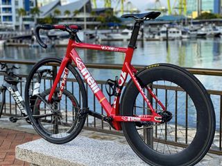(Category: ) located in . Submitted by caroubikes (Listing ID 1108466573, Image 1). Description: .