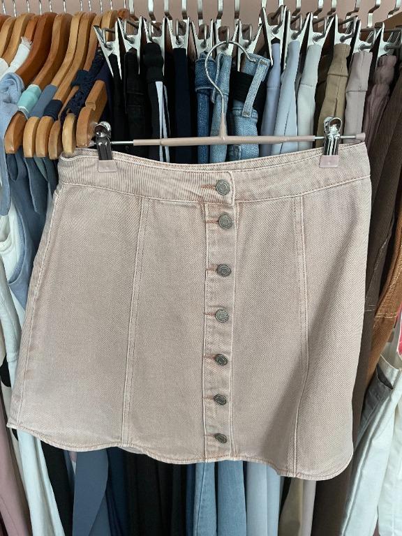 Fayth Liezel Denim Button Skirt in Mauve Women s Fashion Bottoms Skirts on Carousell