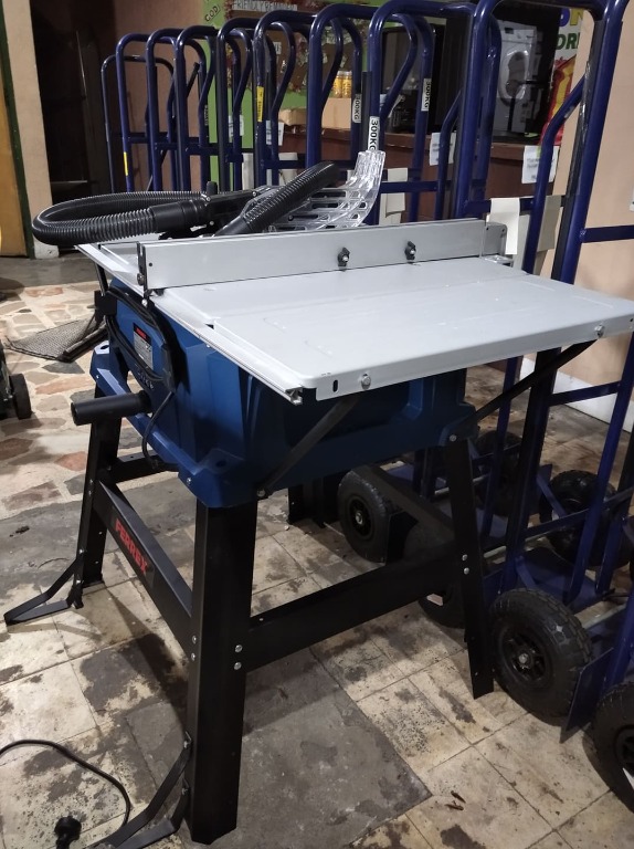 Ferrex Table Saw 2000W, Commercial & Industrial, Construction Tools