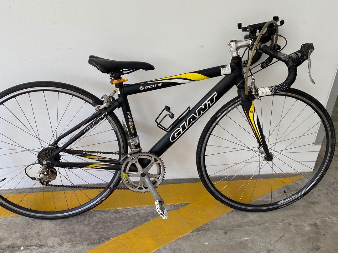 Giant road bike, Sports Equipment 