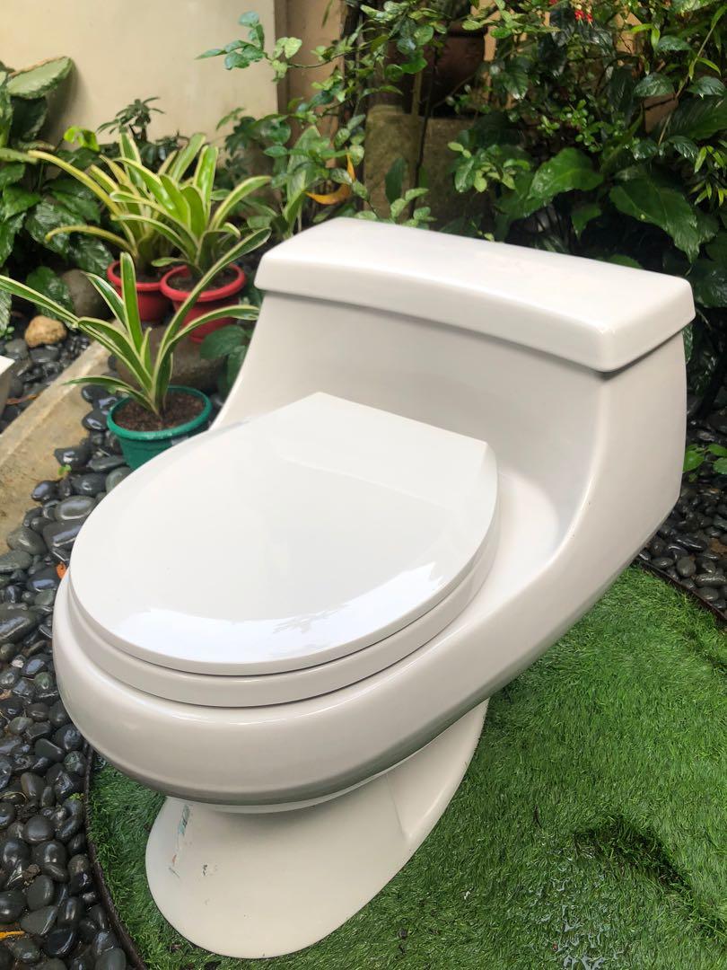 Kohler Toilet Bowl, Furniture & Home Living, Bathroom & Kitchen