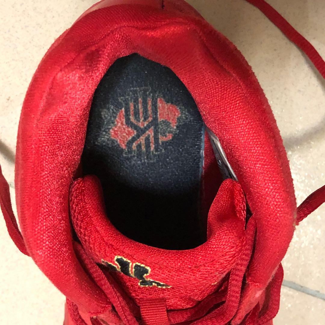 Kyrie Irving Rose shoes 25cm
