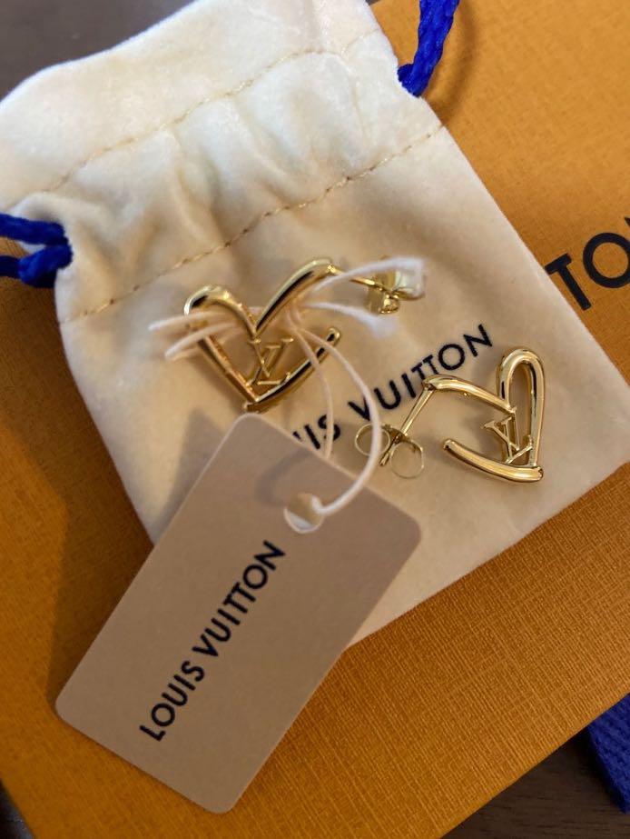 Louis Vuitton fall in love earrings ❤️❤️China exclusive not
