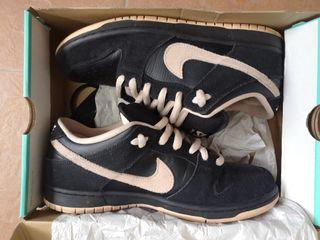 Nike Sb dunk low pro UK9 washed coral black