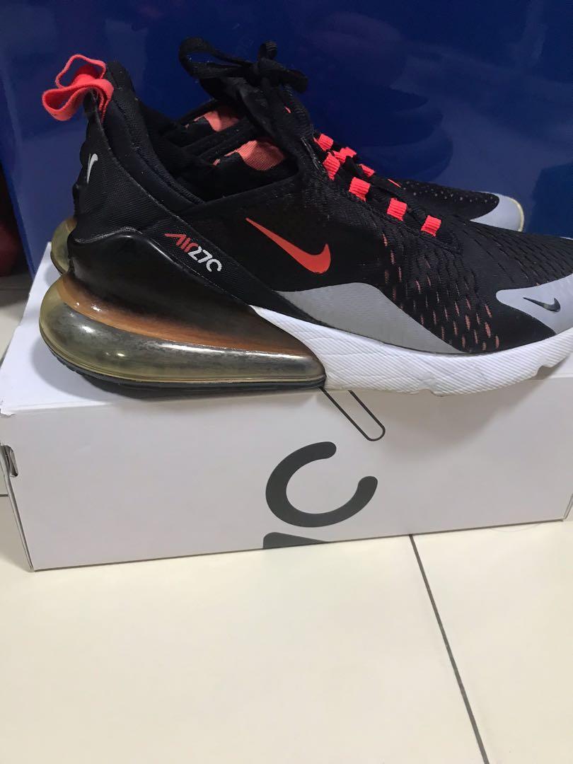 Nike air max shop 270 flyknit w