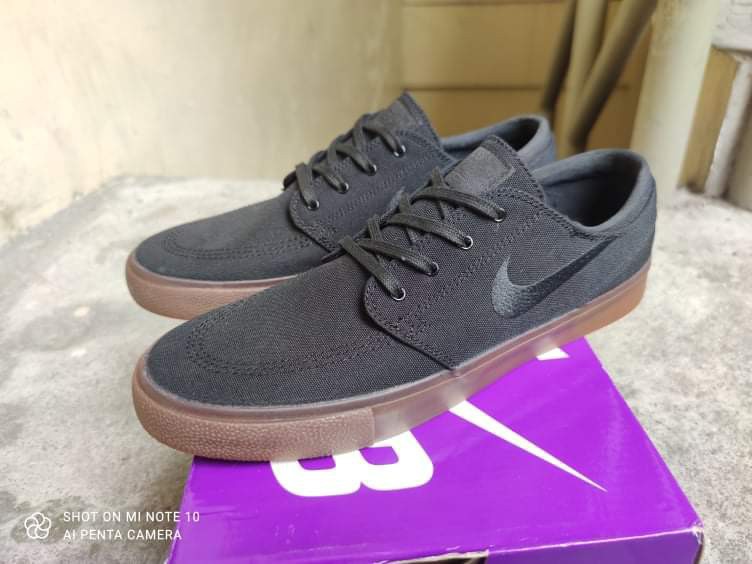 Nike stefan sale janoski 35
