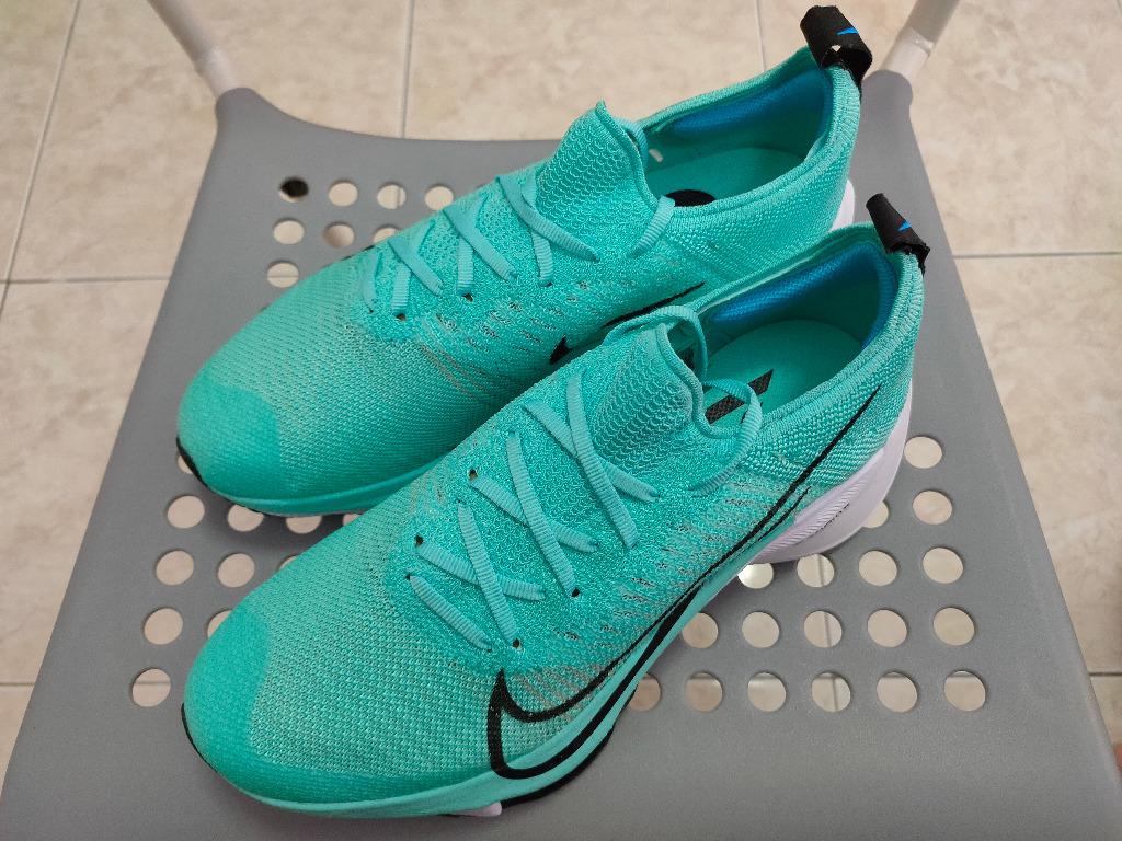 Nike clearance tempo green