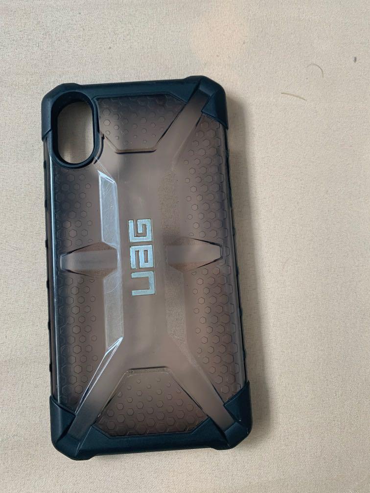 Original Urban Armor Gear Iphone XR case color black (Category: Cases & Sleeves) located in Binan City. Submitted by spec.a (Listing ID 1108297877, Image 2). Description: .