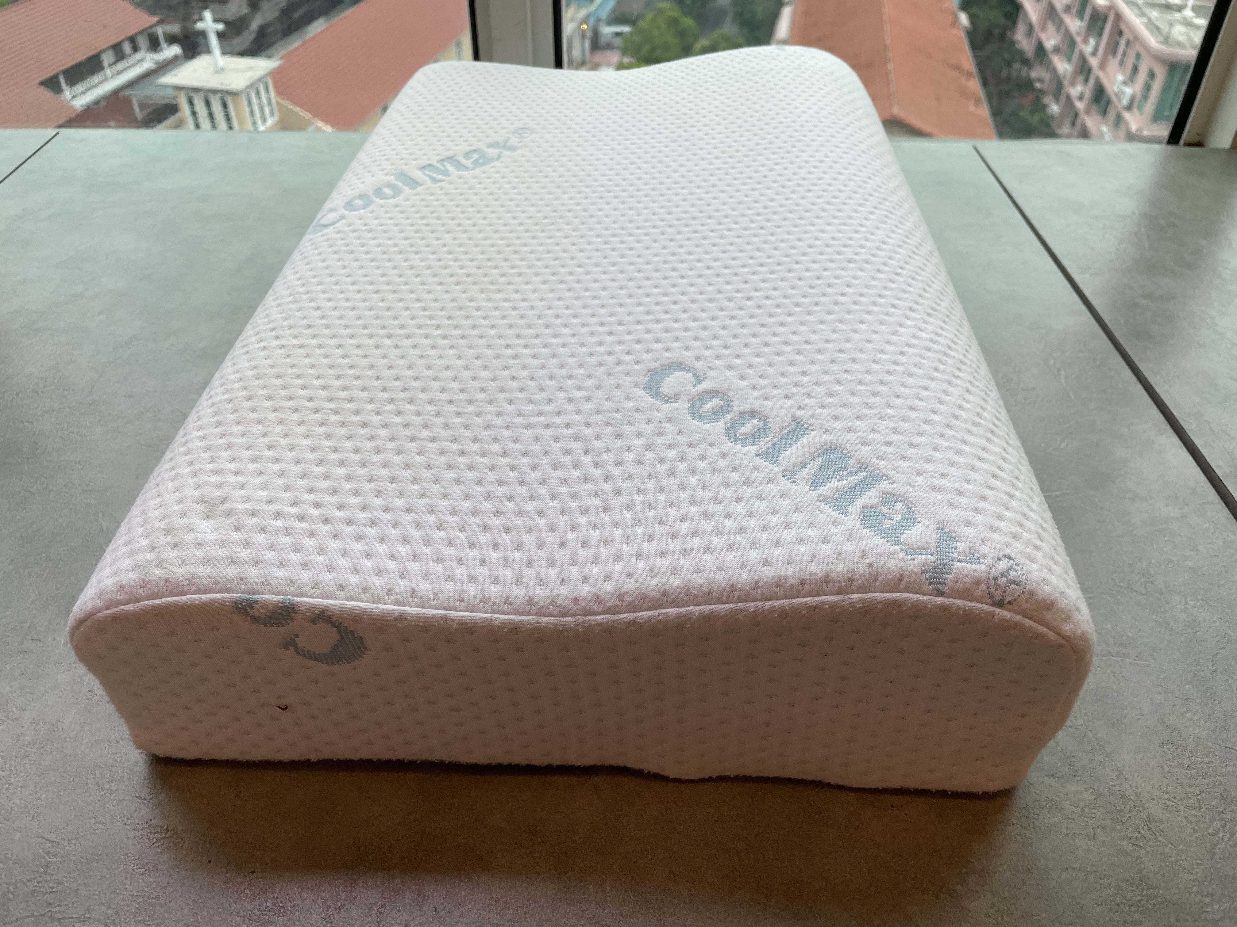 Coolmax Contour Memory Foam Pillow