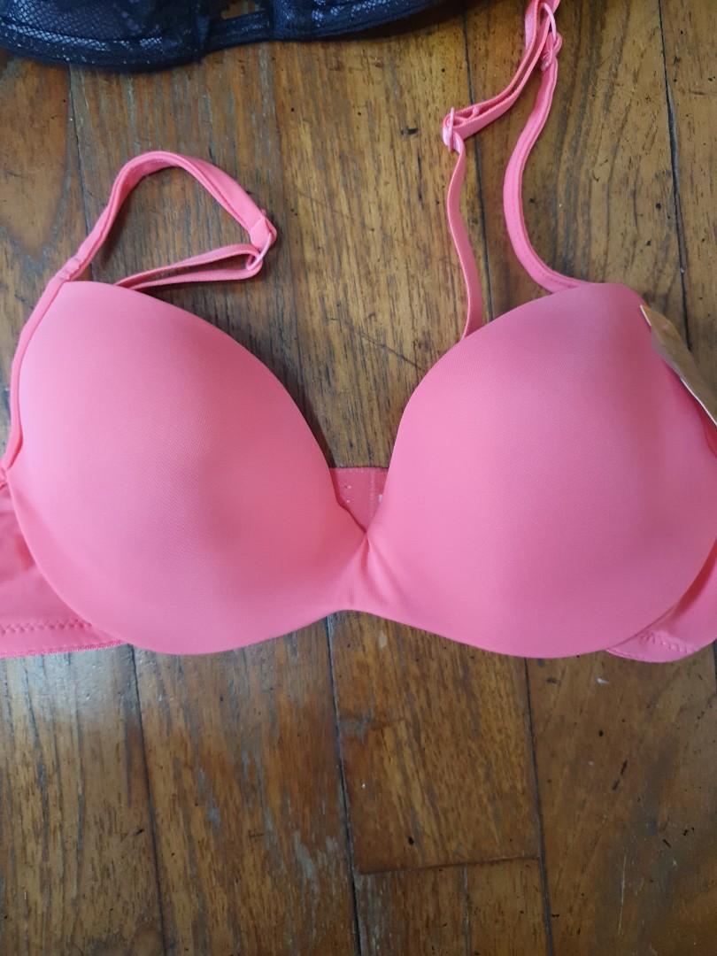 Pink Push Up Bra(Wired)36/80B #septsale, Women's Fashion, New Undergarments  & Loungewear on Carousell