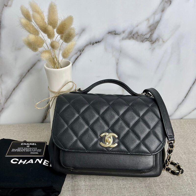 Chanel Business Affinity Medium Caviar GHW, Luxury, Bags & Wallets on  Carousell