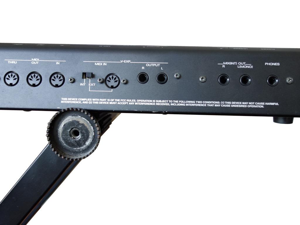 Roland JV90 Expandable Synthesizer, 興趣及遊戲, 音樂、樂器& 配件