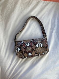 （分類：）位於 。 由 bayscloset 提交（商品編號 1108411283，圖片 1）。簡介： 。
