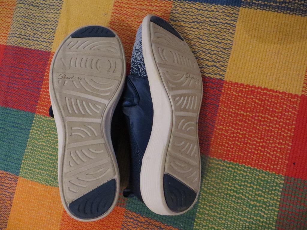SKECHERS Women s BOBS Squad 2 Bow Beauty Overlay Slip On
