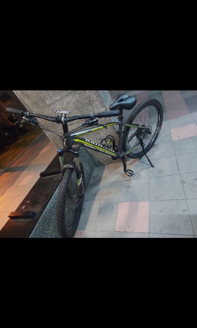 Specialized rockhopper hotsell expert evo