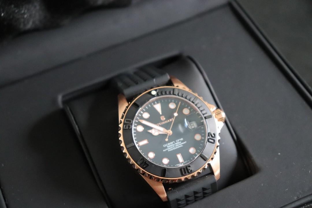 Steinhart ocean 39 pink discount gold