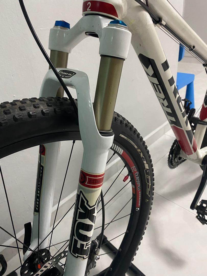 Trek superfly elite hotsell 29er