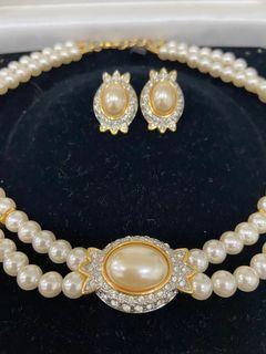 Vintage Gold Pearl Necklace Earring Set