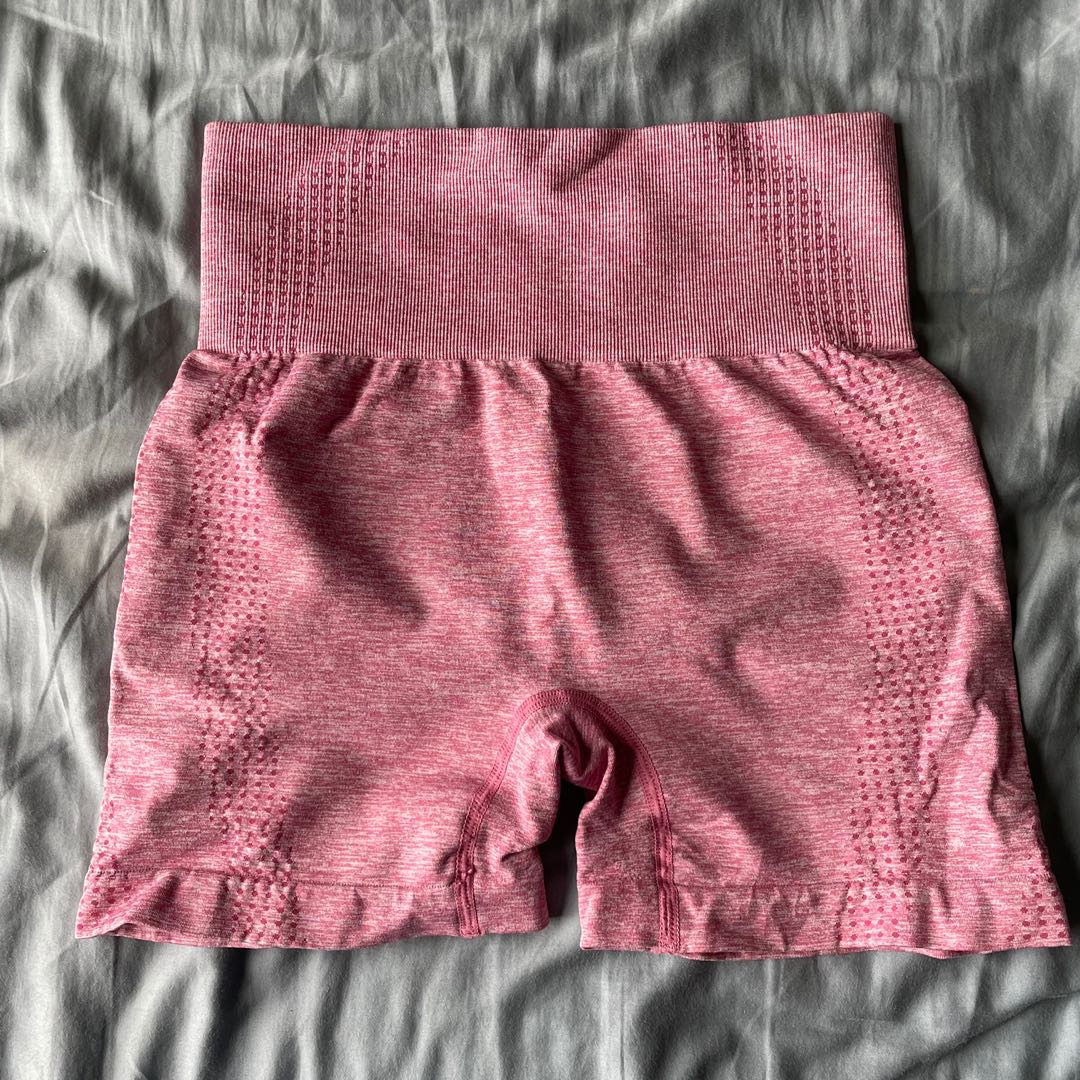 Seamless shorts in Pink