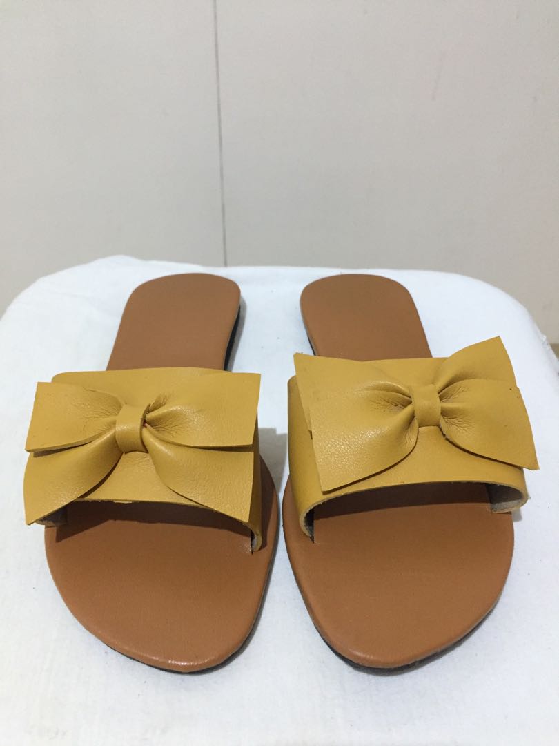 yellow bow slides