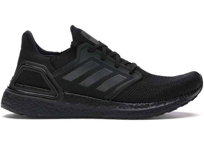All black sale adidas ultra boost