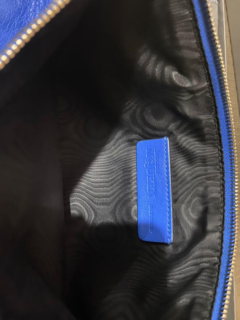 Alexander McQueen clutch bag (Category: Luxury Bags & Wallets) located in Pasig City. Submitted by myraindrop (Listing ID 1108614932, Image 2). Description: Authentic comes with bag. Almost new..