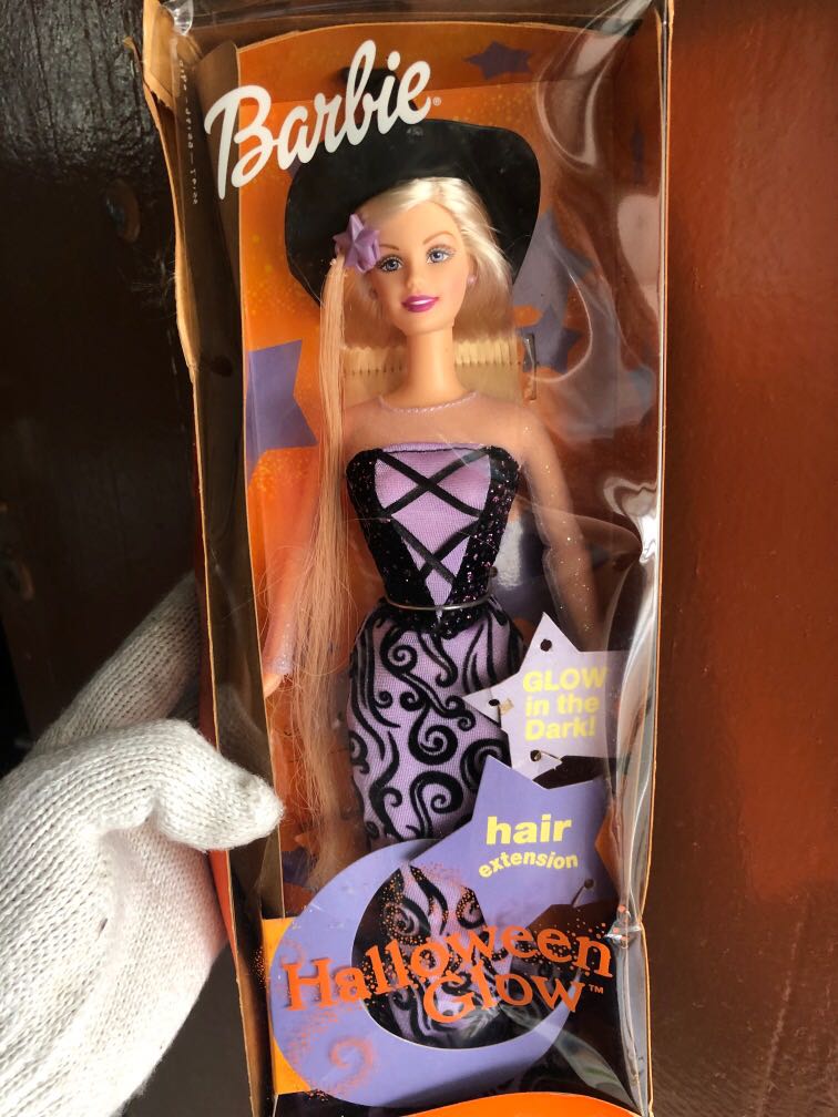Halloween on sale glow barbie