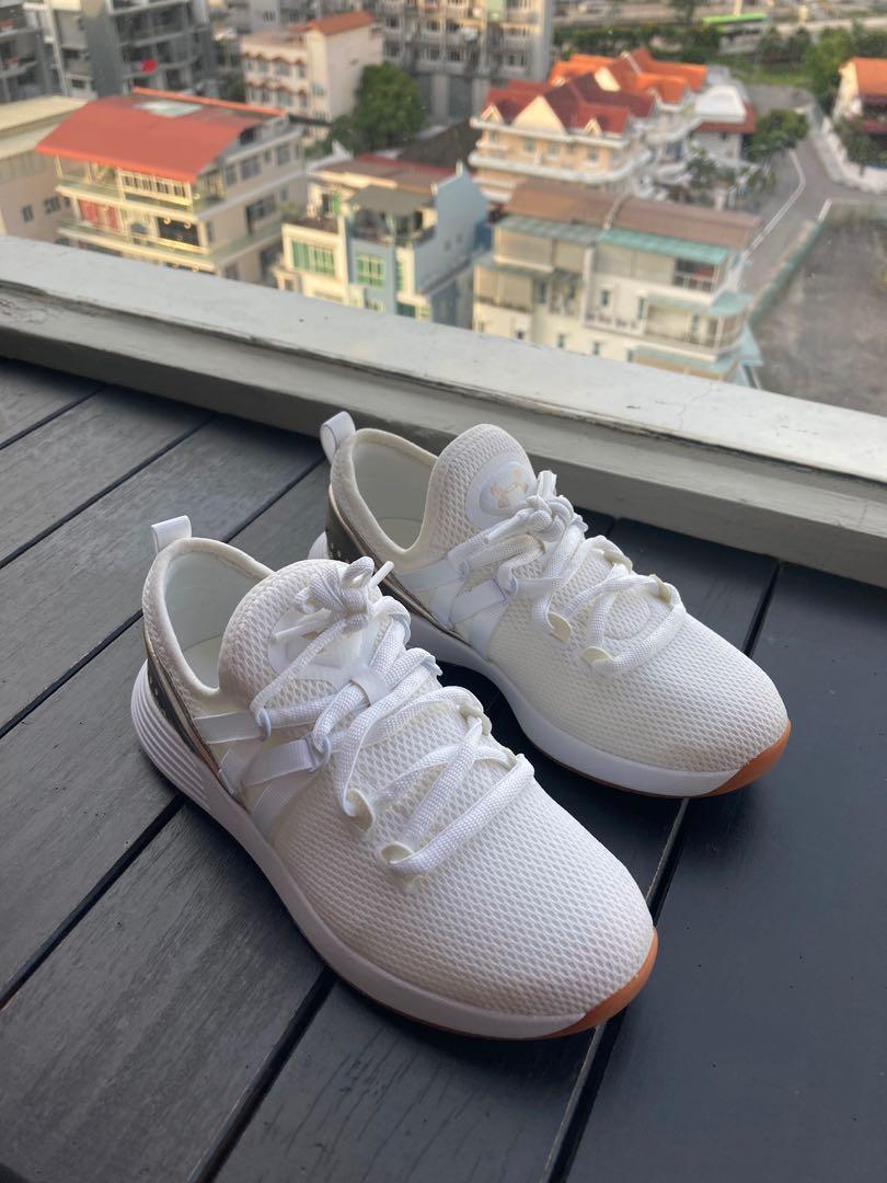 White sneakers cheap size 5