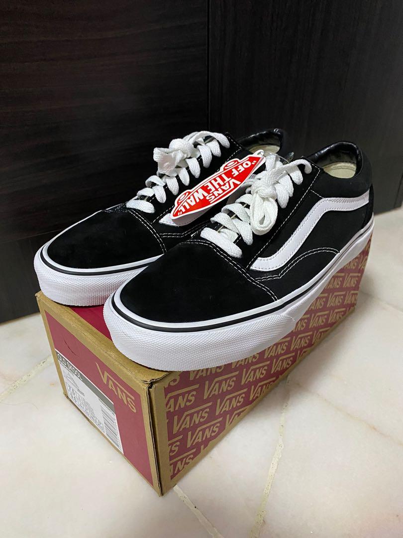 New van sneakers store