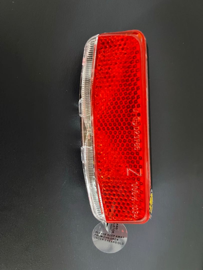 Brompton Rear Lights Brompton original stock rear light (battery operated), Sports Equipment ...